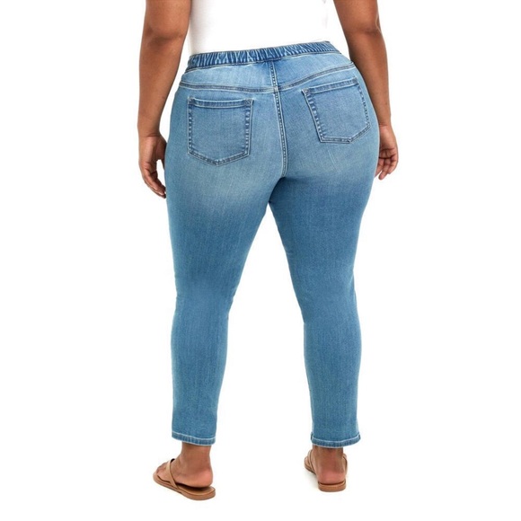Torrid Pull-On Boyfriend Straight Super Soft Stretchy Jean‎ Plus Size 5X 28 - Picture 2 of 8